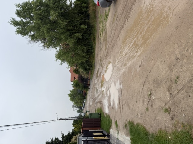 Pilna naprawa nawierzchni ul. Makowej w Rogozinie